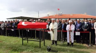 Muhsin Yazıcıoğlu'nun yakın korumalığını da yapan polis memuru son yolculuğuna uğurlandı