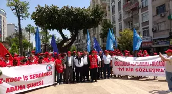 Tez-Koop İş Sendikası üyeleri, Mersin Üniversitesi yönetimini protesto etti