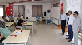 Manisa Büyükşehir'in arıcılara desteği sürüyor