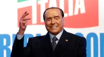 Milano'da savcılık mütalaası: Berlusconi'nin partilerinde seks köleleri vardı