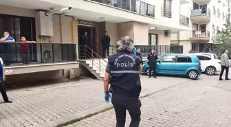 Boşanma aşamasındaki eşini öldürdü