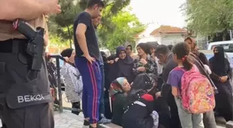 Diyarbakır'da boşanma aşamasında olduğu eşi tarafından annesinin evinde bıçaklanan kadın hayatını kaybetti
