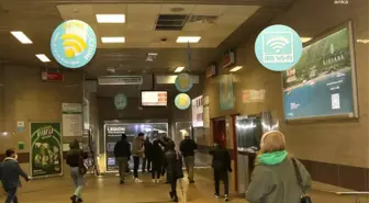 İbb'nin Bedava İnterneti Artık Tüm Metrolarda