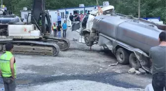 Su tankerinin güvenlik kulübesinin üzerine devrildiği kazada ölü sayısı 2'ye yükseldi