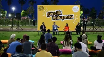 Bakan Kurum, Mersin'de 'Gençlik Buluşması'nda konuştu (2)