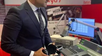 Radyo program sunucusu Öztürk: 'İntihar etmeye giden bir kadın konuşmamdan etkilenerek vazgeçti'