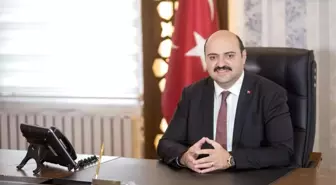 Türk şiirinin önemli isimleri Erzurum'daki şiir şöleninde vatandaşlarla buluşacak