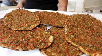 Bodrum'da satılan 200 TL'lik lahmacunlara Gaziantepli ustalar isyan etti: Burada o parayla 20 lahmacun yenir
