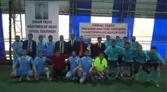 Tatvan'da vefat eden öğretmenin anısına futbol turnuvası düzenlendi