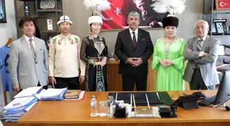 Kırgızistanlı sanatçılar Kütahya'da