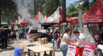 Hatay'da Kırıkhan 2. Ciğer Festivali ve Bahar Şenliği yoğun ilgi gördü