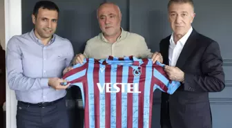 Trabzonspor Kulübü Başkanı Ağaoğlu, Ahmet Çalık'ın ailesini ziyaret etti