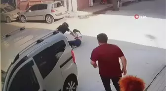 Motosikletli genç kız araca yandan çarptı: 1 yaralı