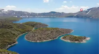 Nemrut Krater Gölü ve Kalderası ziyaretçi akınına uğruyor