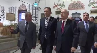 Kılıçdaroğlu, Mevlana Türbesi'ni Ziyaret Etti