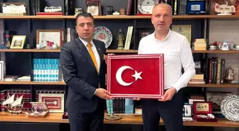 Ekremoğlu, Cumhurbaşkanı Başdanışmanı Oktay Saral ile bir araya geldi