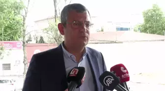 Özgür Özel, Mücella Yapıcı'nın Erdoğan'a Yanıtını Aktardı: 'Velev Ki Çürüğüz, Velev Ki Sürtüğüz, Aklen ve Vicdanen Gezi Kadar Özgürüz ve Senden Daha...