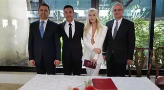 Mustafa Sandal - Melis Sütşurup... İTALYA'DA EVLENDİLER!