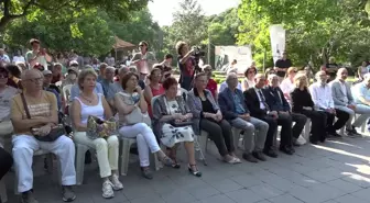 Nazım Hikmet Ölüm Yıl Dönümünde İzmir'de Anıldı