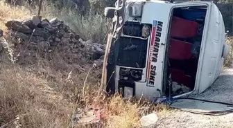 Söke'de yolcu minibüsü devrildi: 3 yaralı