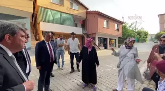 Yalova'da Temeli Kayan Evlerde Oturan Mahalle Sakinleri: 'Yetkililer Birkaç Bina Yıkılıp Üç Beş Kişi Öldükten Sonra mı Gelecek?'