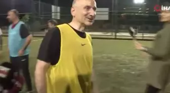 AK Parti Kampında futbol molası