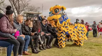 Kanberra'da Ejderha Teknesi Festivali Kutlaması