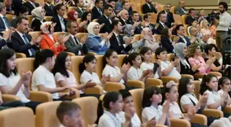 Emine Erdoğan Çevre Dostu 1000 Okul Projesi Ödül Töreni'nde konuştu (2)