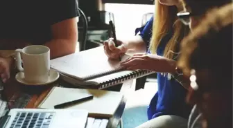 İngiltere'de deneyin bir parçası olarak çalışanlar, 4 gün işe gidecek