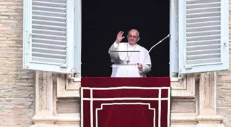 Papa Francesco'nun istifa edeceğine dair söylentiler artıyor