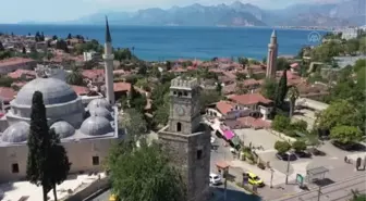 Tarihi Saat Kulesi'ndeki orijinal saatin yerine başkasının konulduğu iddiasına doğrulama
