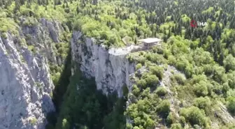 Kanyon üzerindeki cam terası ile tanınan ilçeyi 300 bin kişi ziyaret edecek