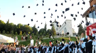 Koçarlı MYO mezuniyet töreni coşkuyla gerçekleşti