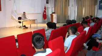 Beyşehir'de 15 Temmuz Demokrasi ve Milli Birlik Gençlik Konferansı