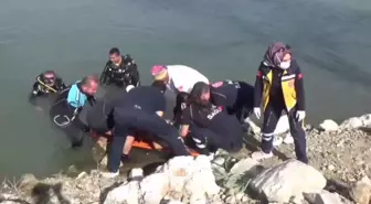 Aksaray'da Serinlemek İçin Baraja Giren 2 Genç Yaşamını Yitirdi