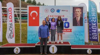 Eskişehir'de Kürekler, Şampiyonluk İçin Çekildi