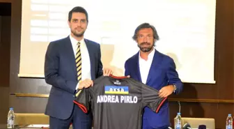 Andrea Pirlo, Karagümrük'ün yeni teknik direktörü oldu