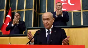 MHP lideri Bahçeli: '(Polise yumruk atan Saliha Aydemir) Bunların dokunulmazlığı süratle kaldırılmalı, mahkemenin önüne çıkmaları sağlanmalıdır'