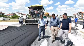 Hasan Kılca yol asfaltlama çalışmalarını yerinde inceledi