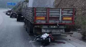 Muğla'da park halindeki tırın dorsesine çarpan motosikletin sürücüsü öldü