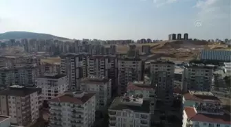 GAZİANTEP - Tamirciliği öğrendikleri okulda her gün 30 aracın bakım ve onarımını yapıyorlar