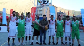 Hakkari'de 3x3 'Sokak Basketbol Şampiyonası' başladı