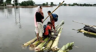 Hindistan ve Bangladeş'te muson yağmurları hayatı felç etti: 34 ölü