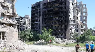 Mariupol'deki Yıkımdan Bir Kare