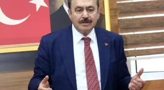 Eroğlu: 'Muhtarlar devlet ve millet arasında bir köprüdür'