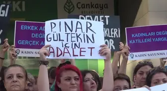 Ankara'da Kadınların Pınar Gültekin İsyanı: '6284'ü Etkın Uygulamayan Iktıdar Kadın Cınayetlerının Sorumlusudur'