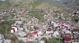 Bitlis Deresi'nin üzerindeki yapıların yıkılmasıyla 8 tarihi köprü ortaya çıktı (1)