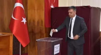 Çan Belediye Başkan Vekilliği'ne CHP'li Arslan seçildi