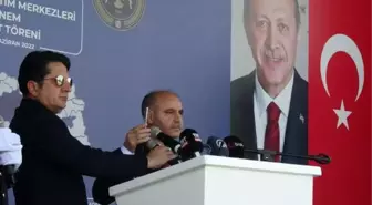 Bakan Soylu, mezuniyet törenine giderken kazada ölen polis adayının kardeşi için taziyede bulundu