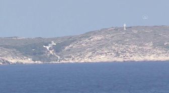 Son dakika haberi: Keçi Adası'ndaki Yunan askerleri ve adaya yerleştirilen ağır silahlar görüntülendi